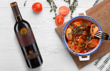 Vino Rosso Sangiovese per accompagnare il Pollo alla Cacciatora